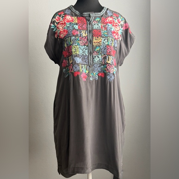 Biya Johnny Was Dresses & Skirts - Biya Johnny Was Silk Floral Embroidered Mini Dress Size Medium